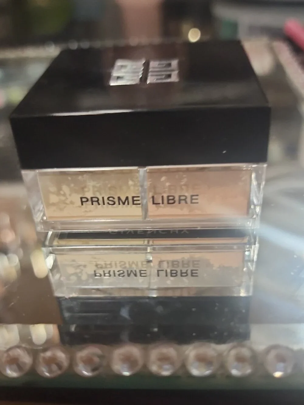 Givenchy Prisme Libre Loose Powder - Popeline Mimosa (Yellow)